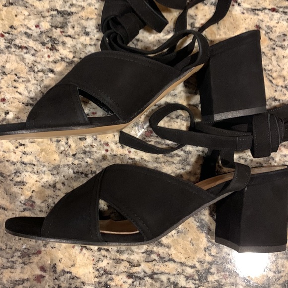 Charles David Suede Sandals - Picture 4 of 7